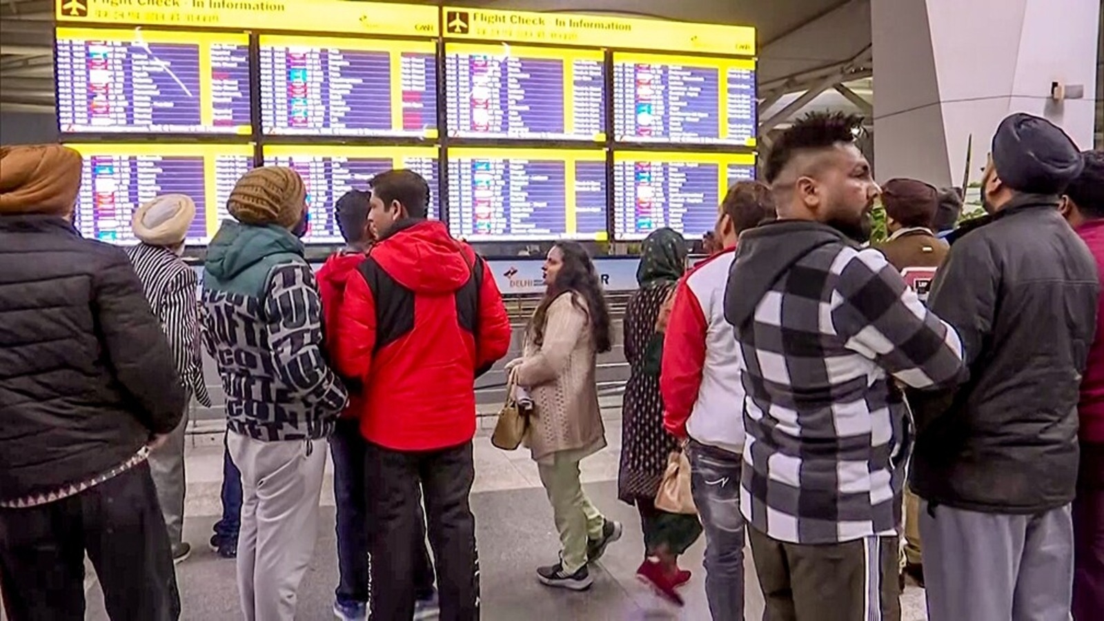 world top 10 busiest airports india overtook china delhi igia is included in the top 10 busiest airports in the world