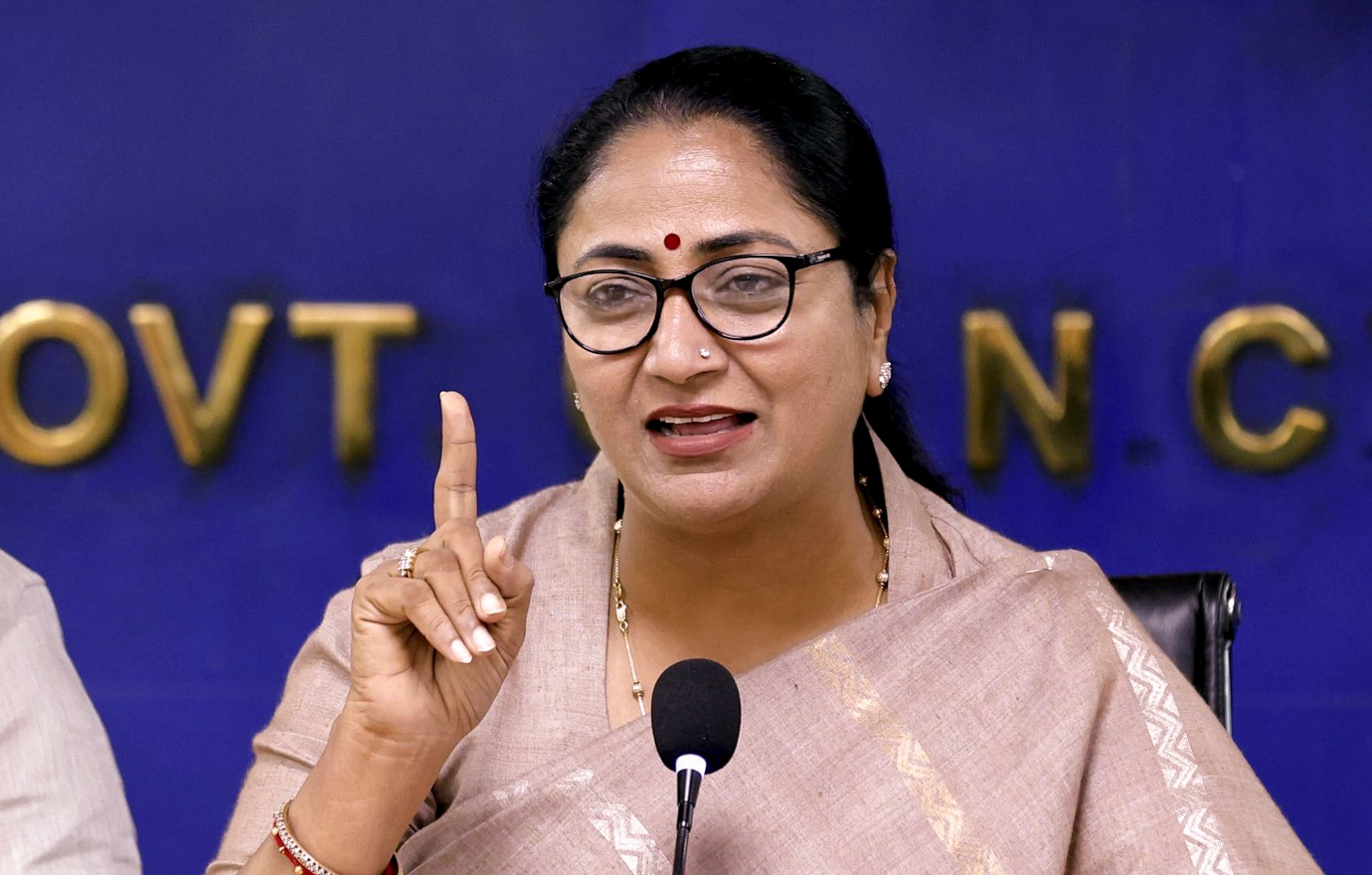 chandani chowk sadar bazar will be shifted on another location delhi cm rekha gupta told the reason