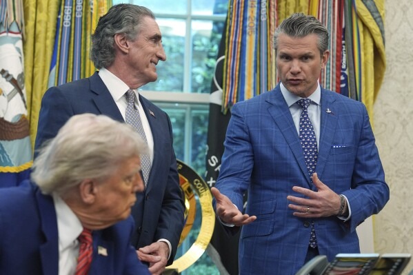 donald trump us department of defence secretary pete hegseth no entry of journalists in pentagon2