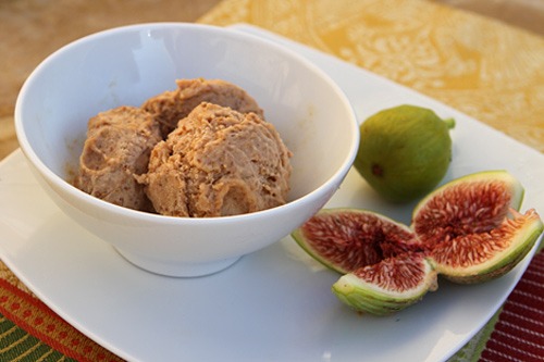 fresh fig ice cream at home for a delicious summer treat check recipeSzdfghj