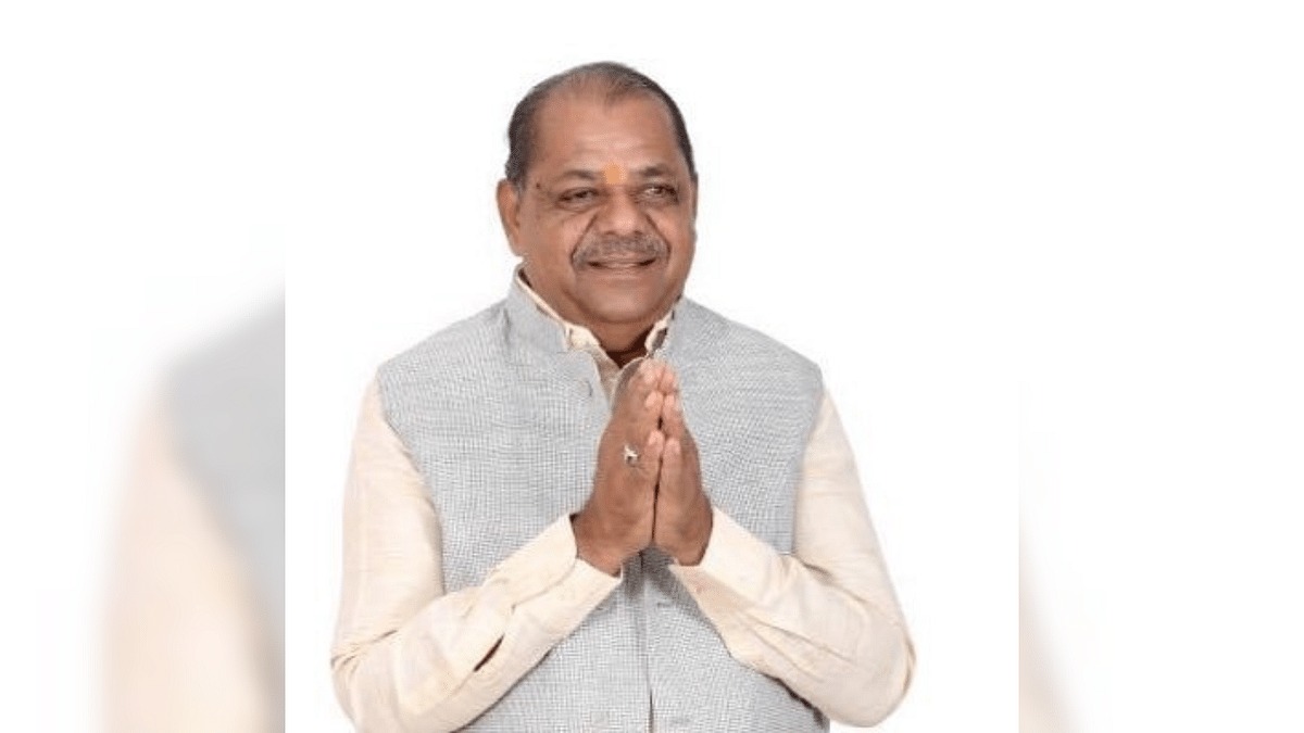 gujarat minister bachubhai khabad son balvant khabad arrested in mgnrega scam