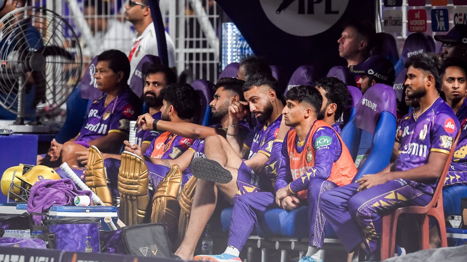 ipl 2025 points table 3 teams are fighting for 1 spot orange and purple cap holder sai sudharsan prasidh krishna1