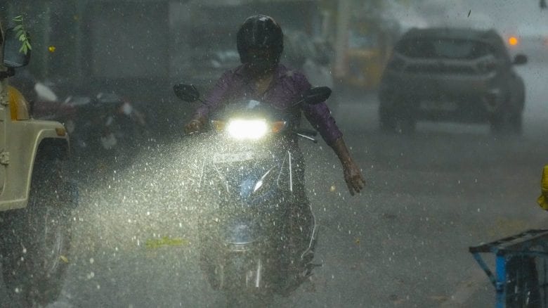 monsoon like conditions in gujarat amidst heat thunderstorms and rains alert in many districts1