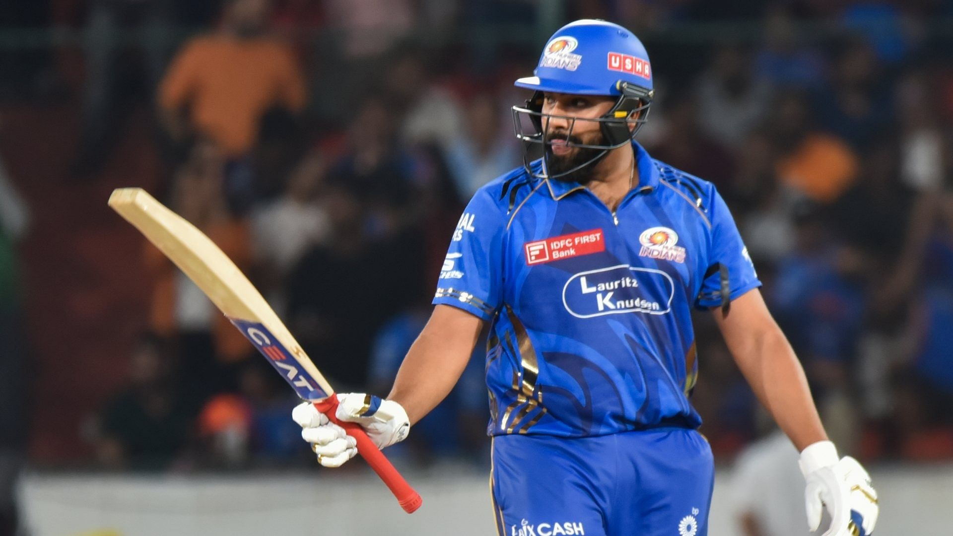 mumbai indians coach mahela jayawardene claimed that rohit sharma managing niggle since champions trophy ipl1