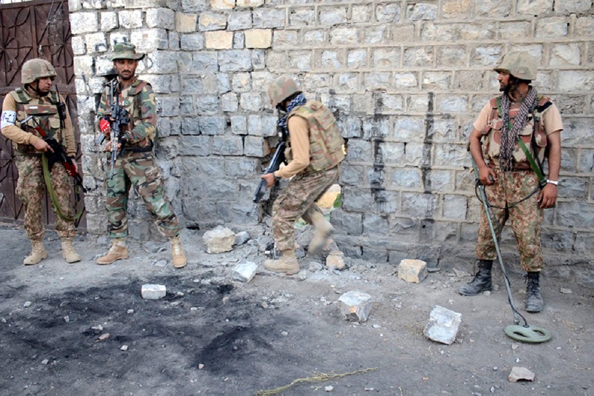 pakistan balochistan liberation army ied attack on pakistan army vehicles kill 6 officers amid india pakistan tension on pahalgam