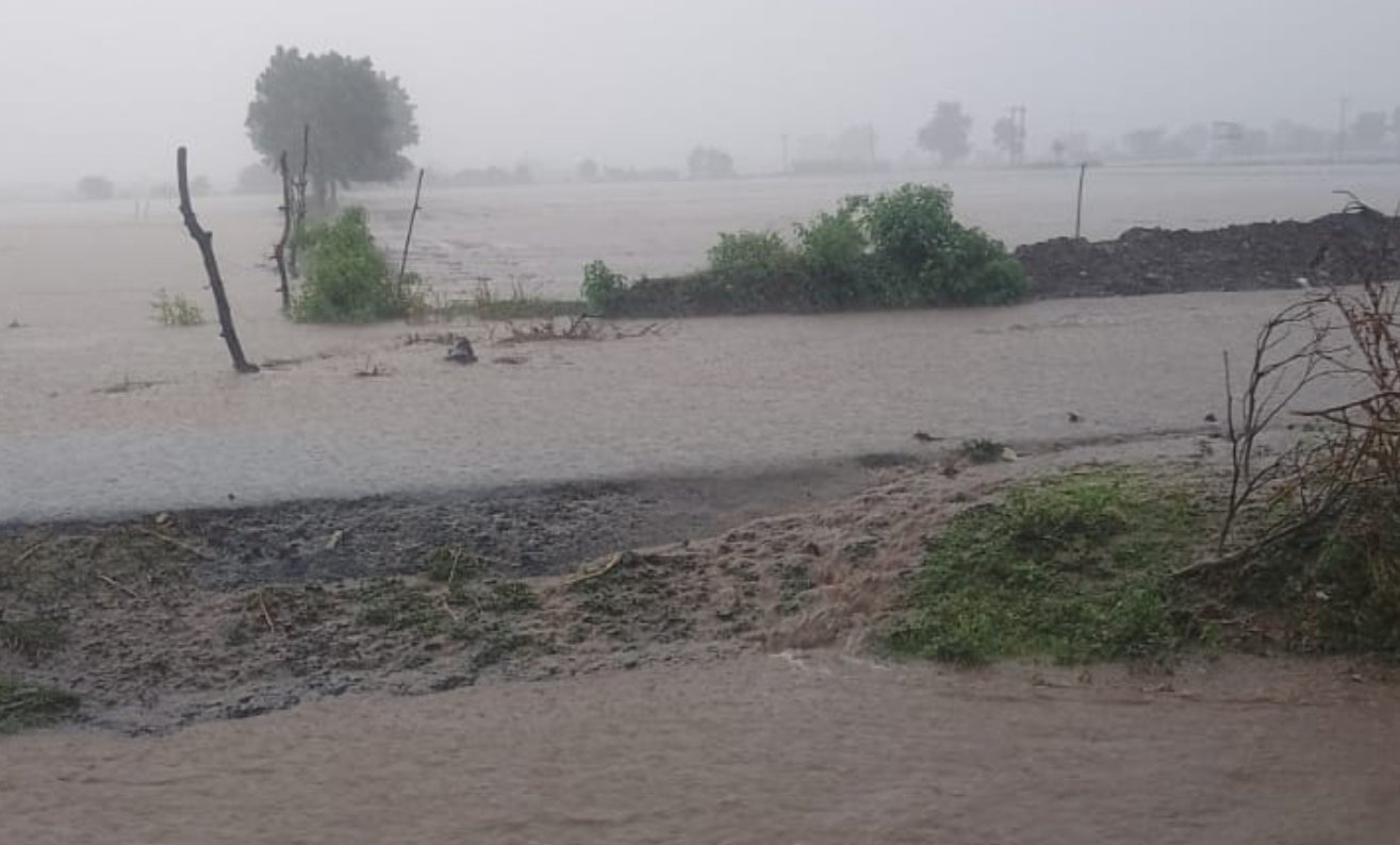 bhavnagar heavy rainfall administration rescue stranded school students11
