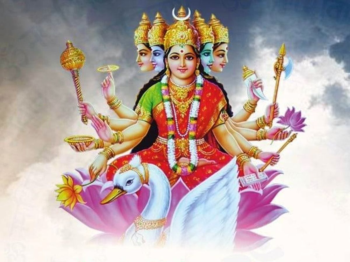 gayatri jayanti 2025 kab hai chant the 108 names for maa gayatri blessings11