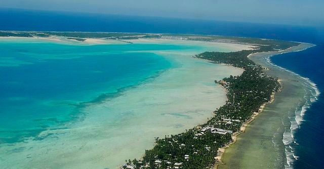 kiribati will submerged in the ocean due to global warming111111