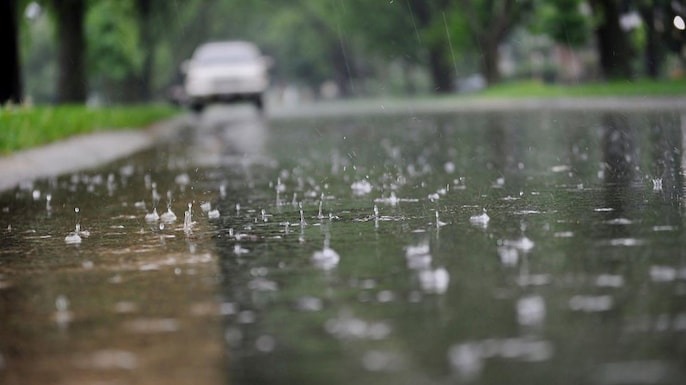 monsoon update heavy rain alert in mumbai know imd forecast for delhi up and rajasthan11
