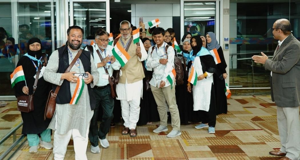 operation sindhu 285 more people returned from iran more than 1700 indians evacuated11
