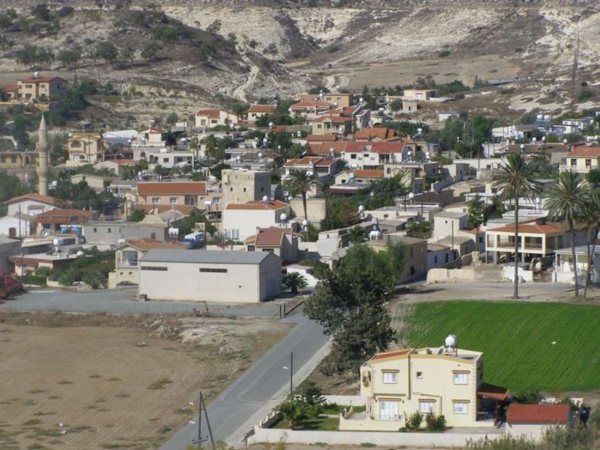 pyla village cyprus uk sovereign base dhekelia british law citizenship modi visit turkey message11