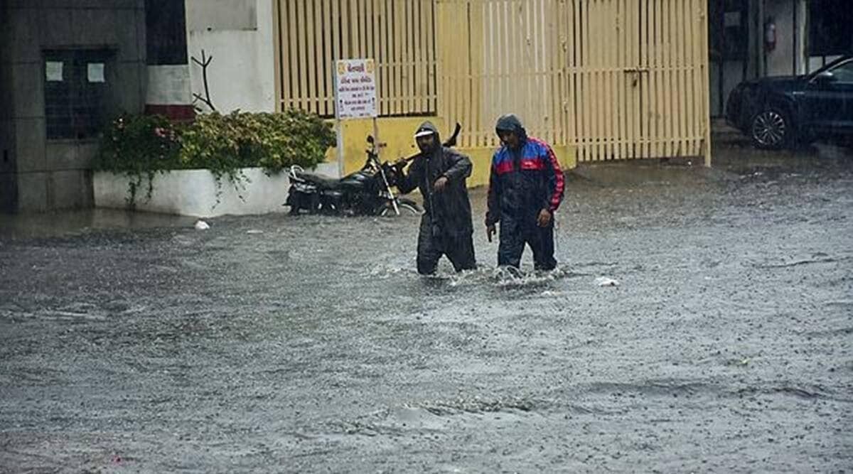 situation worsened due to heavy rains in gujarat 18 dead car washed away in botad 5 missing11