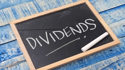 vedanta group will now give interim dividend to investors for the financial year 2026 24 june is record date11