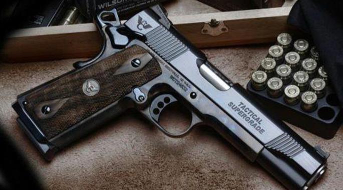 1471875129Hand gun