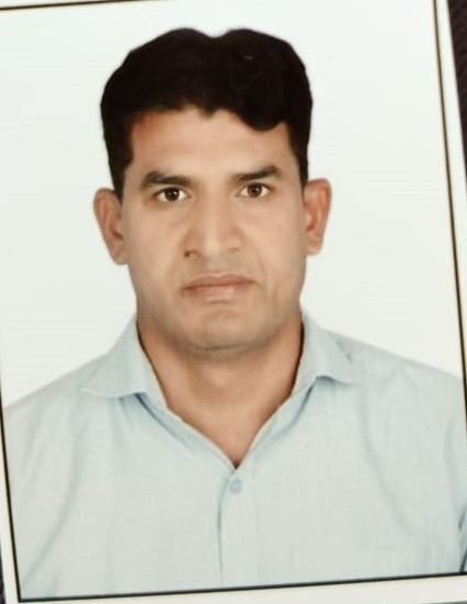 Bhavnagar Division Loco Pilots Save 5 Lions from Being Hit by a Passenger Train Due to Their Alertness 1 WhatsApp Image 2025 08 04 at 2.07.20 PM 1