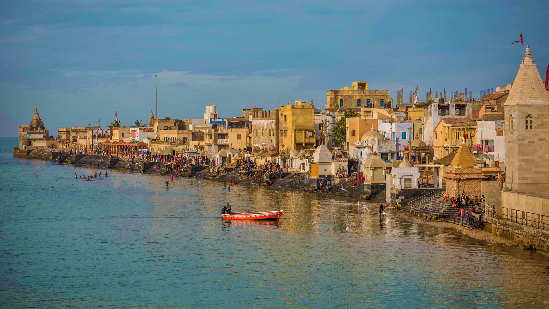 gomti ghat dwarka city hero
